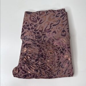 Rare - Cute Booty Lounge Metallic Leopard Print Leggings -